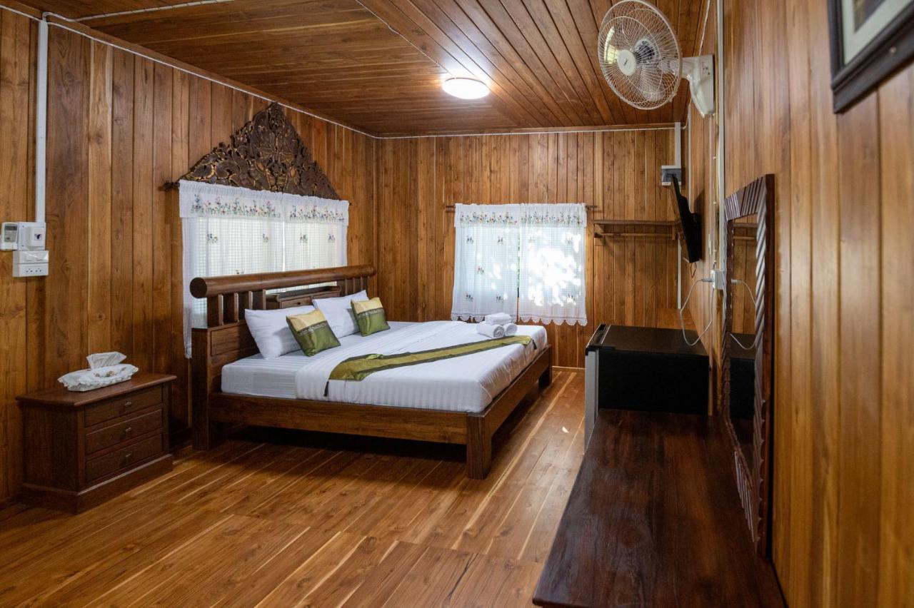 Suk Sabai Homestay Sukhothai Exterior photo