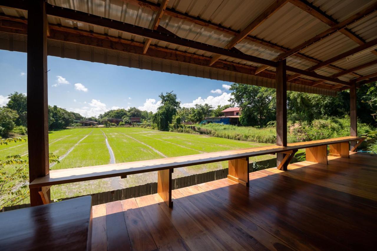 Suk Sabai Homestay Sukhothai Exterior photo
