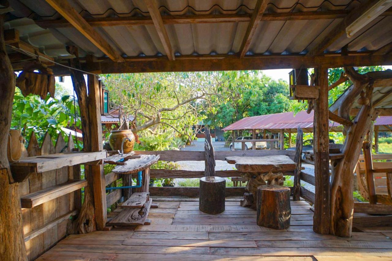 Suk Sabai Homestay Sukhothai Exterior photo
